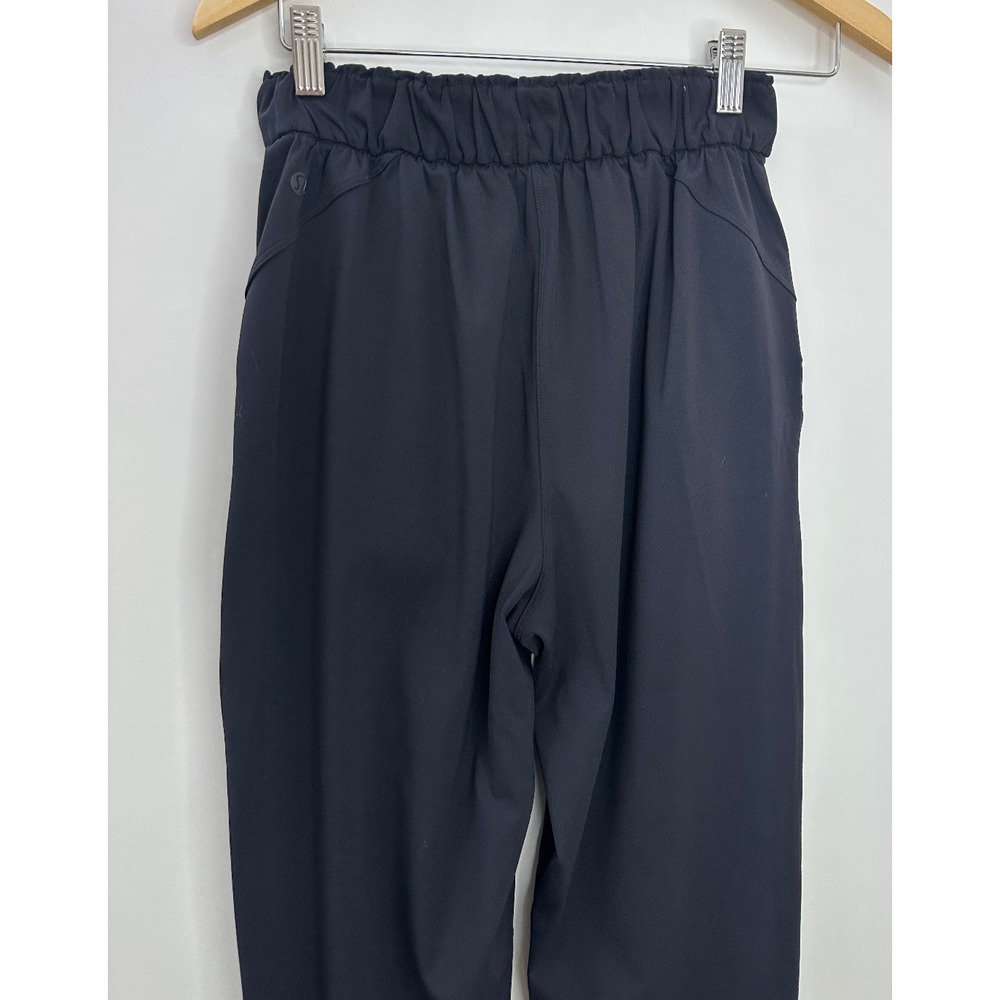 Lululemon Keep Moving Jogger Size 4 Black Pull On Stretch High Rise Comfort Gym - Picture 5 of 9